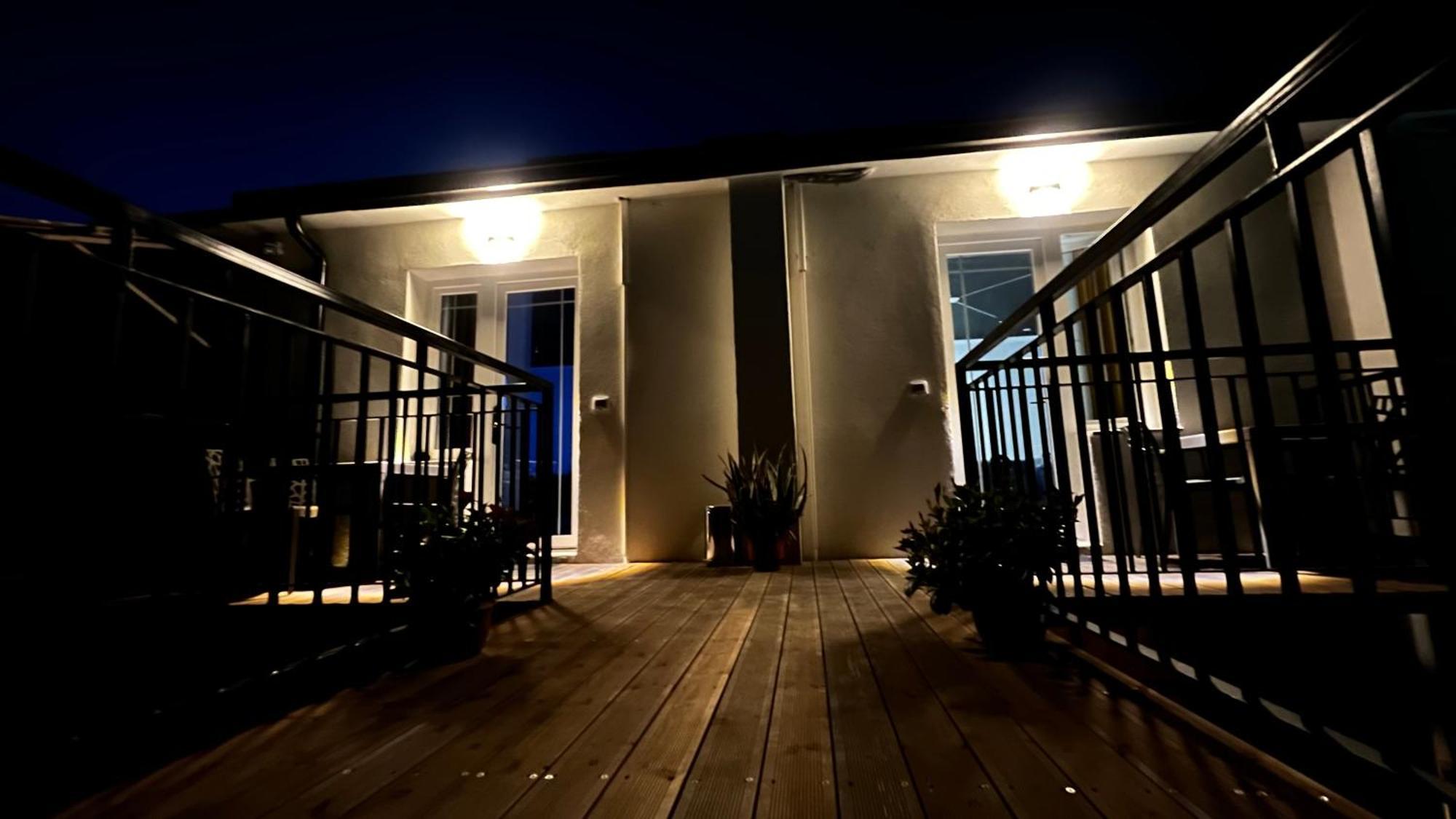Hotel Davids Koman Luaran gambar